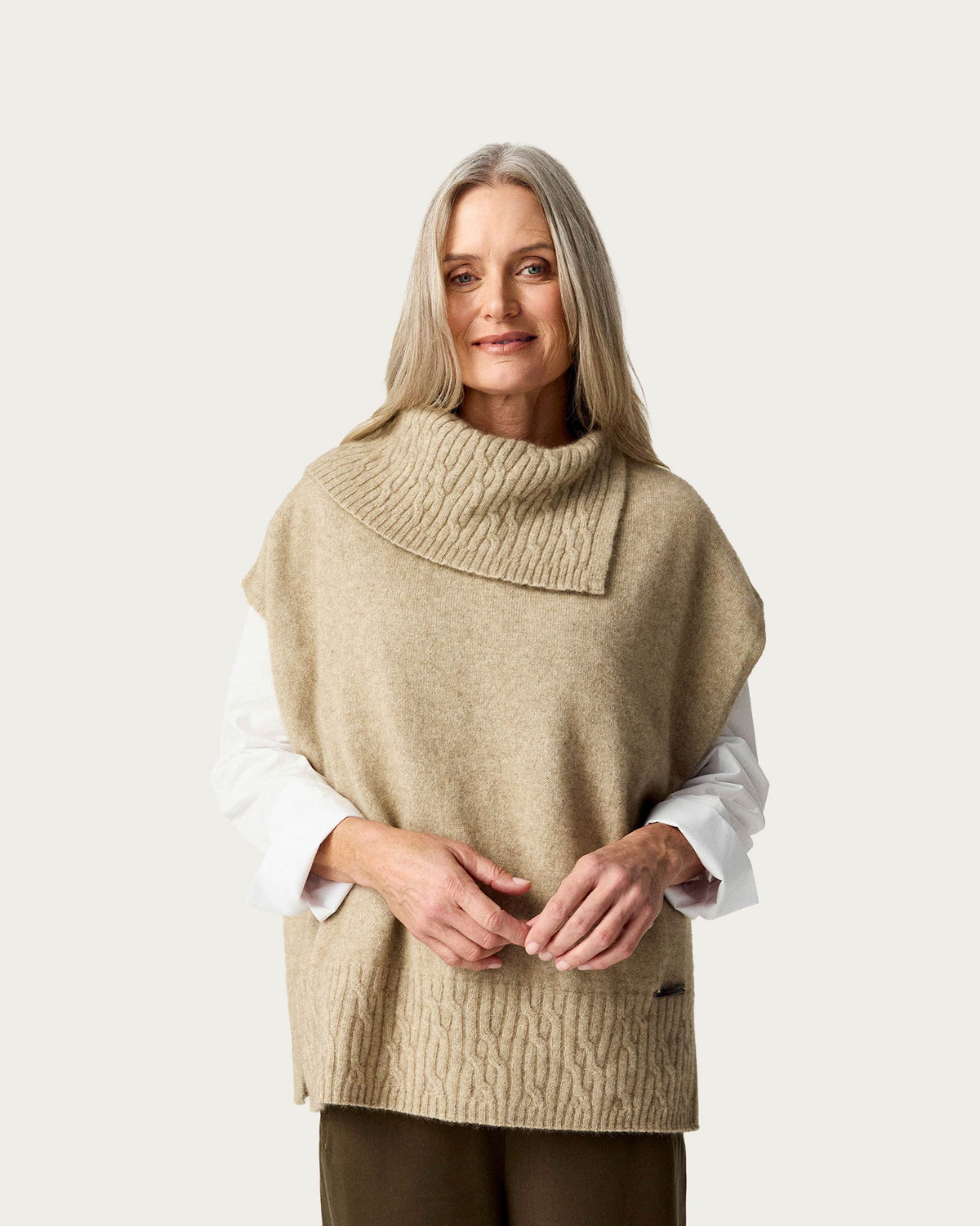 Possum Merino Joni Cape