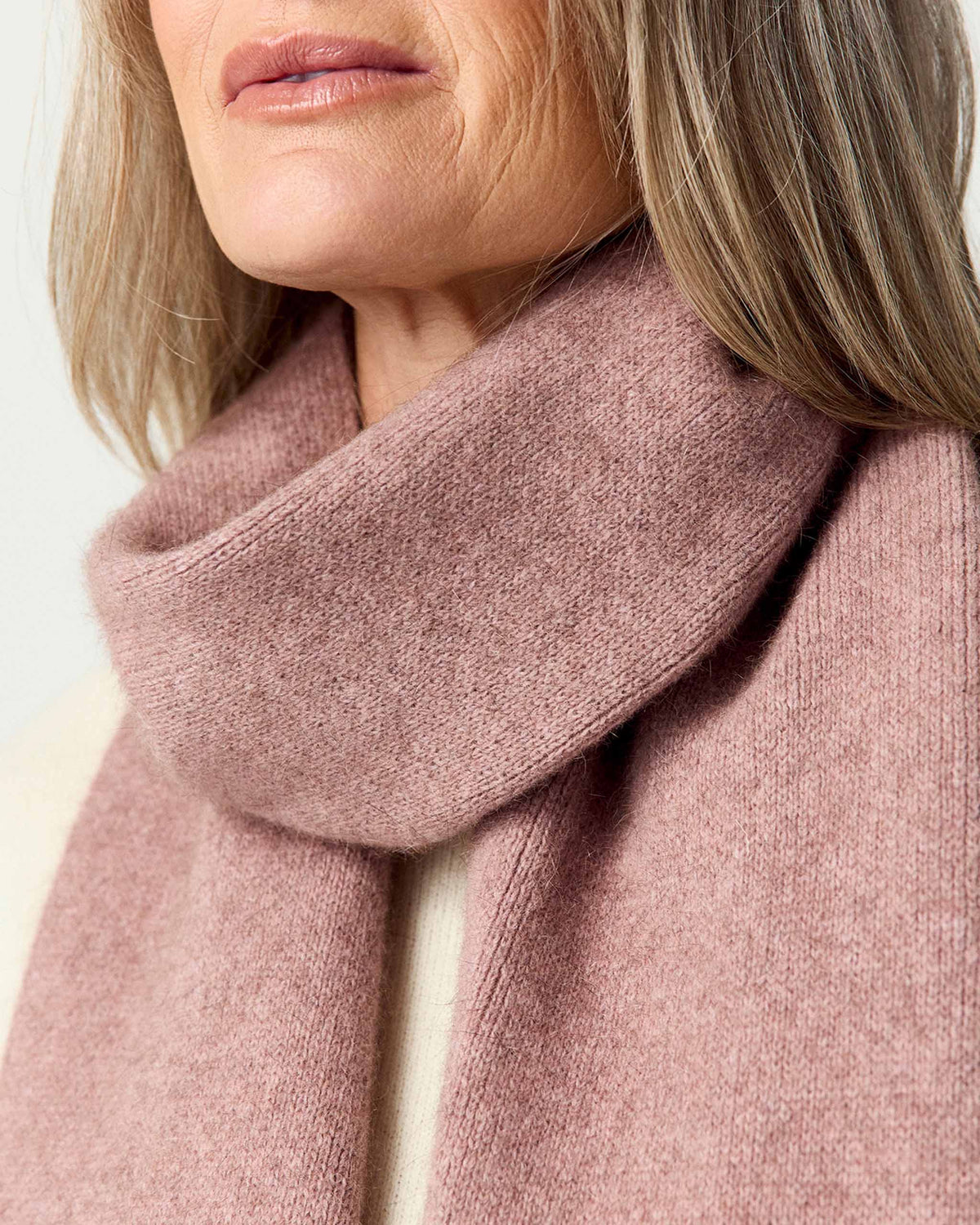 Possum Merino Shell Scarf