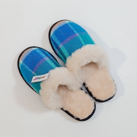Sheepskin Moodles Blanket Scuffs