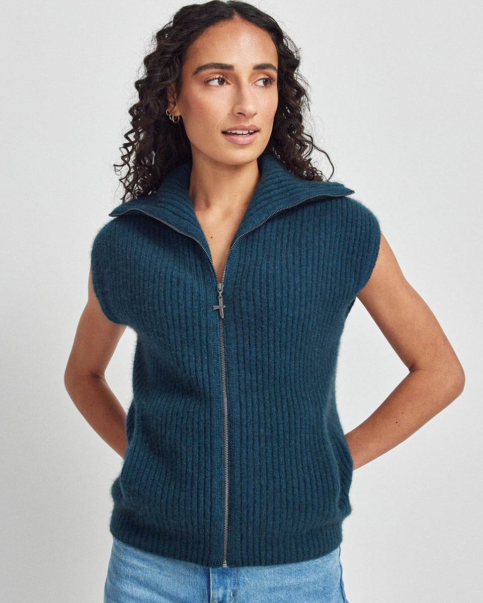 Possum Merino Kay Zip Vest