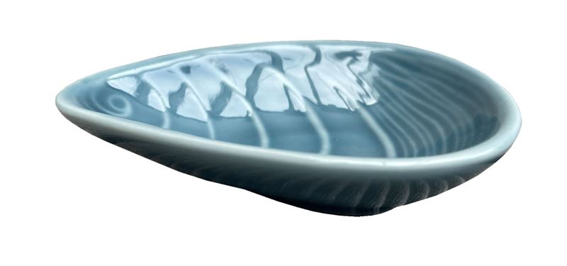 Small Mussel Porcelain Bowl by Jo Luping