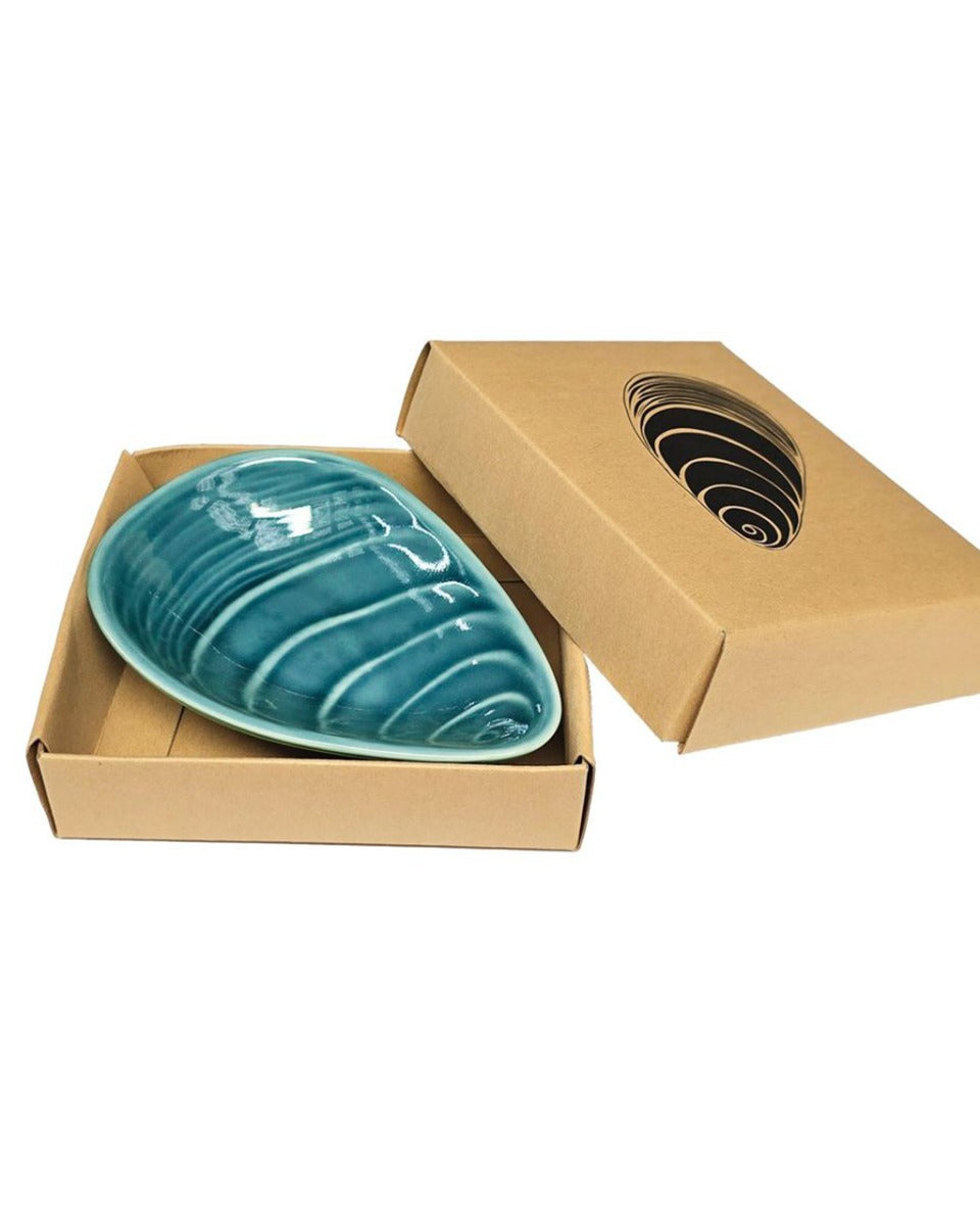 Small Mussel Porcelain Bowl by Jo Luping